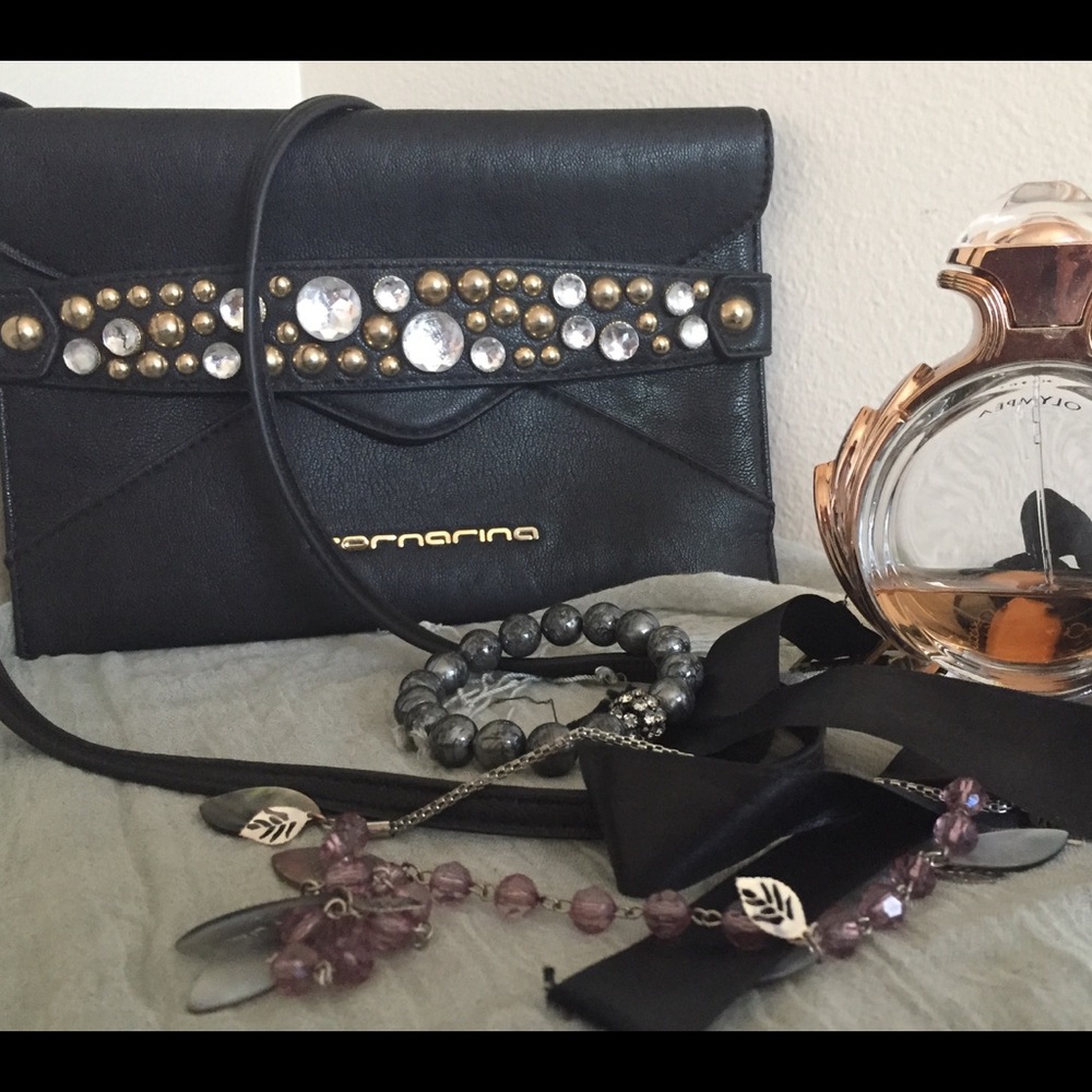 ✨✨ NEW!!! black bag by Fornarina💕